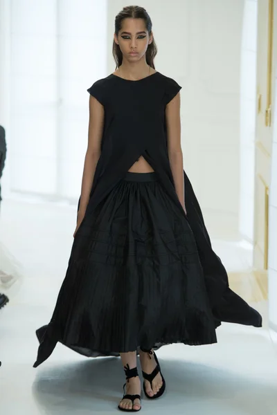 Look 1